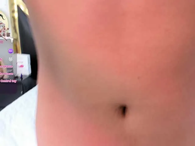 Live sex webcam photo for kailysweet1 #290452975