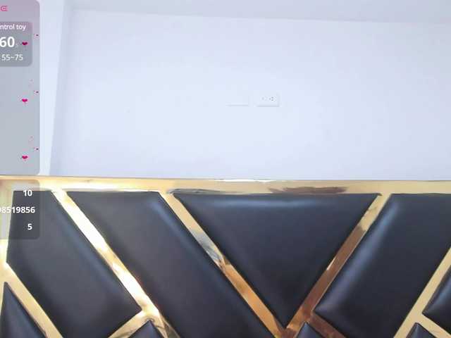 Live sex webcam photo for kailysweet1 #290801237