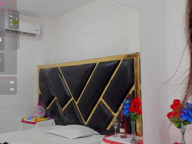 Live sex webcam photo for kailysweet1 #290876135