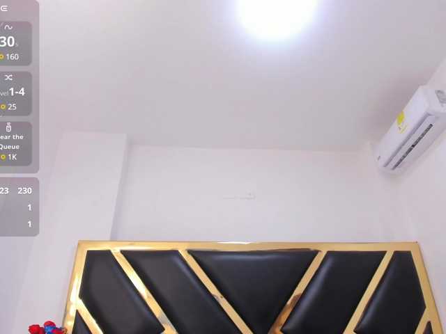 Live sex webcam photo for kailysweet1 #291301757