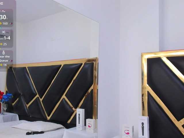 Live sex webcam photo for kailysweet1 #291852025