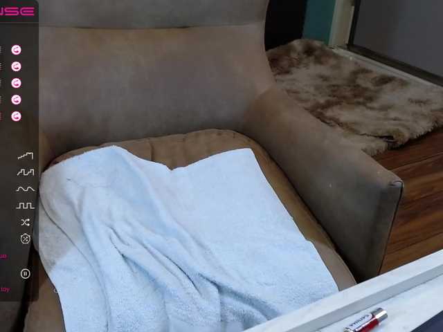 Live sex webcam photo for kaitlyn-zhang #275489006