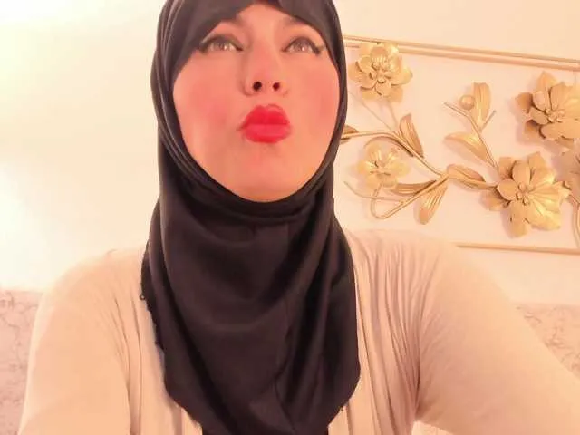 Live sex webcam photo for kalaa- #290360068