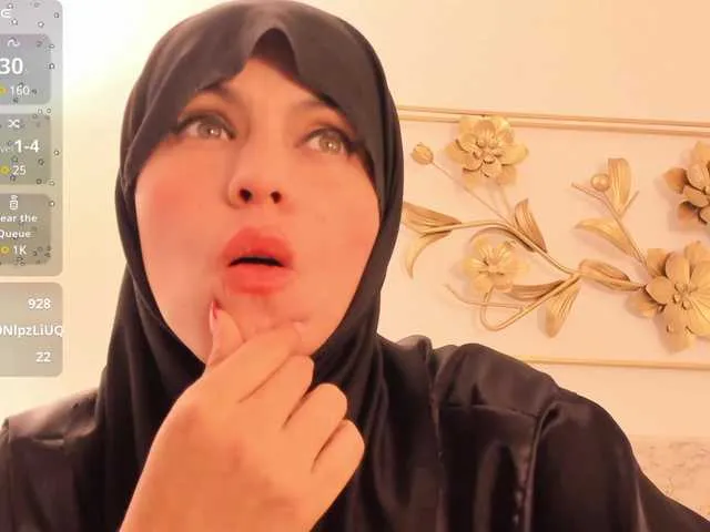 Live sex webcam photo for kalaa- #290527448