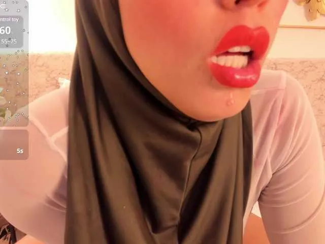 Live sex webcam photo for kalaa- #290702928