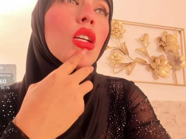 Live sex webcam photo for kalaa- #290724332