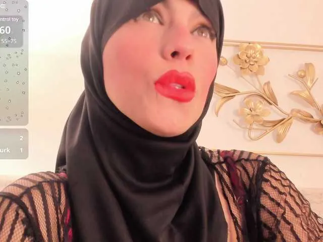 Live sex webcam photo for kalaa- #290847108