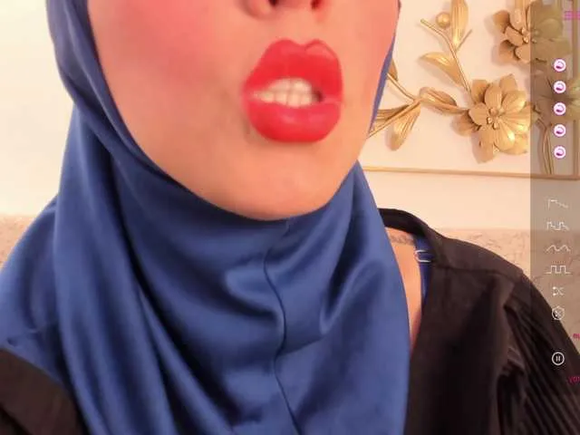 Live sex webcam photo for kalaa- #291119219