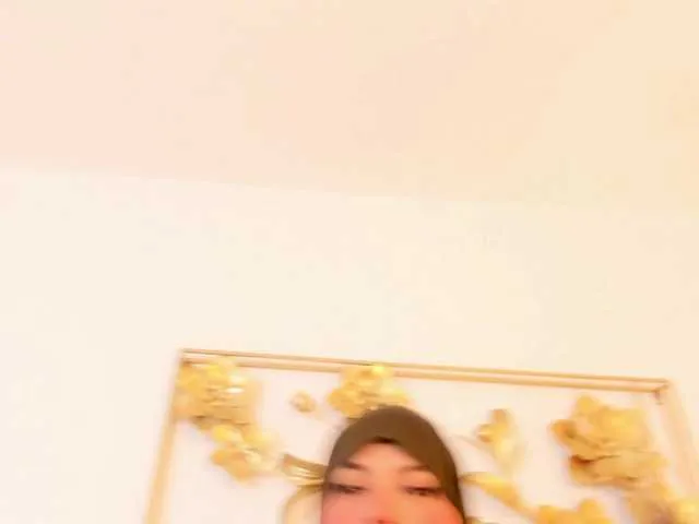 Live sex webcam photo for kalaa- #291446832