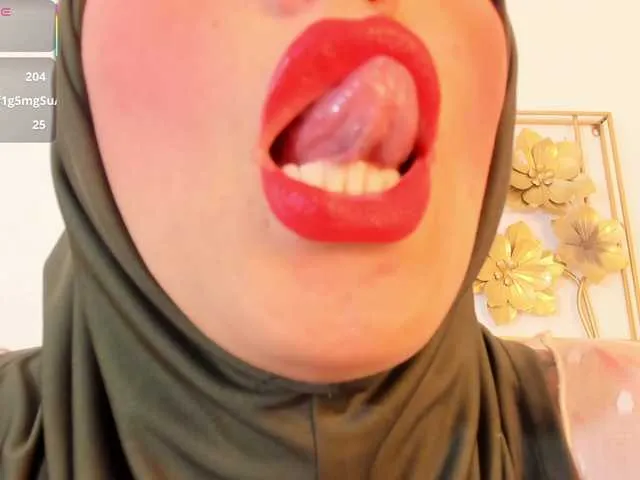 Live sex webcam photo for kalaa- #291487718