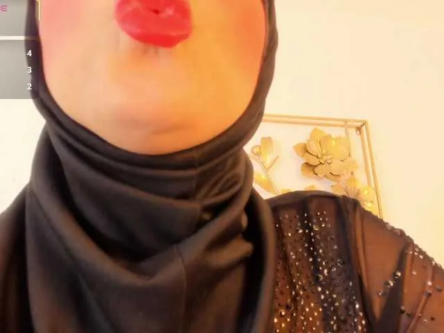 Live sex webcam photo for kalaa- #291662640