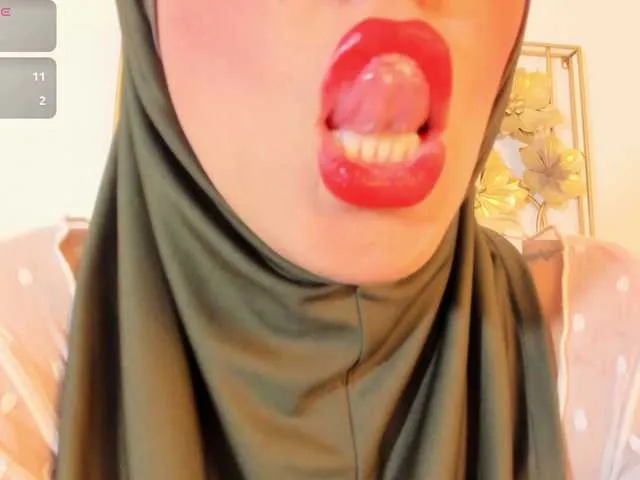 Live sex webcam photo for kalaa- #291830800