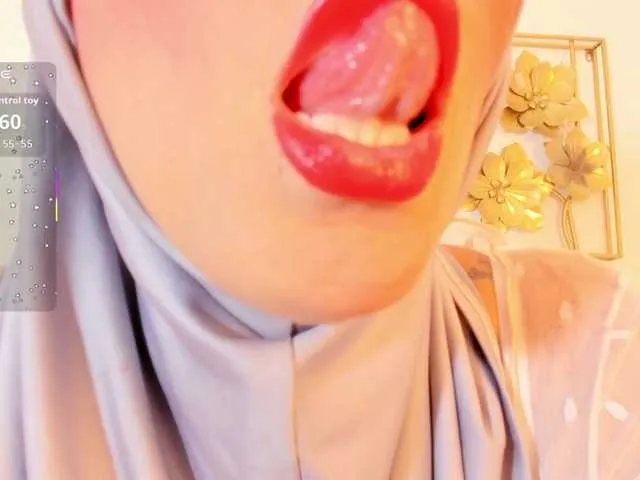 Live sex webcam photo for kalaa- #292235354