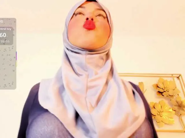 Live sex webcam photo for kalaa- #292268610