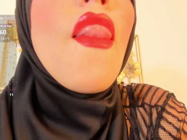 Live sex webcam photo for kalaa- #292347685