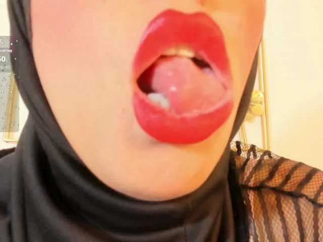 Live sex webcam photo for kalaa- #292494371