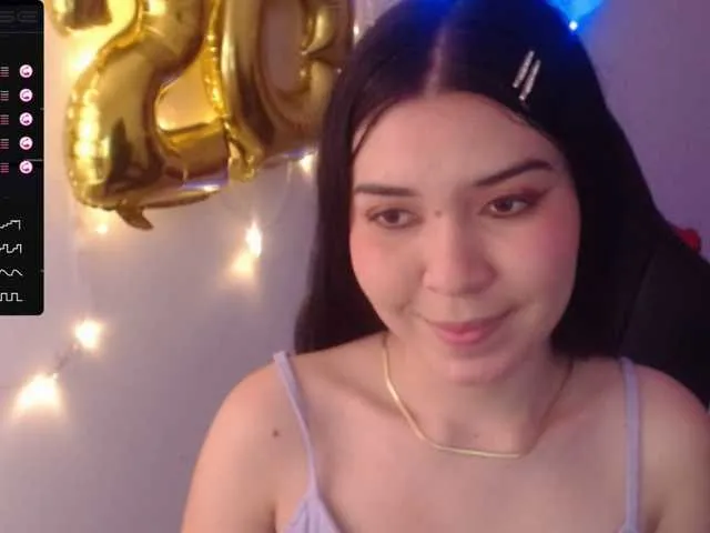 Live sex webcam photo for kalilaassad #272898643