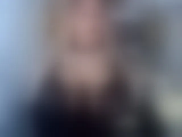 Live sex webcam photo for kamilabigcock #293134687