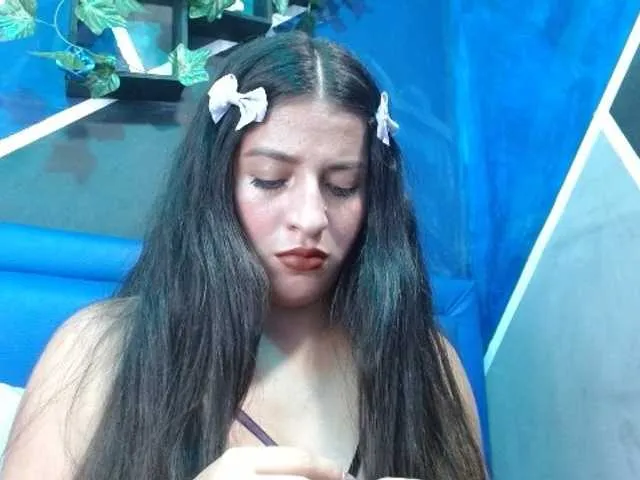 Live sex webcam photo for kanyss-lov3 #290713103