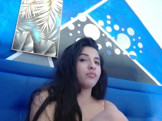 Live sex webcam photo for kanyss-lov3 #291388474