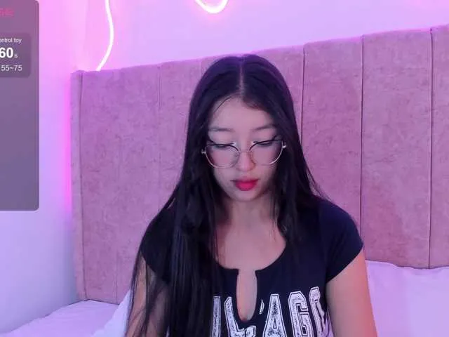 Live sex webcam photo for kaorii- #290519924