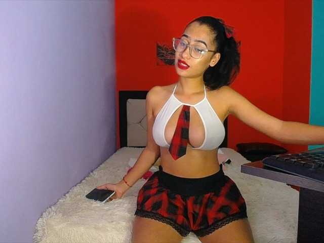 Live sex webcam photo for kaoryferrer #277285485