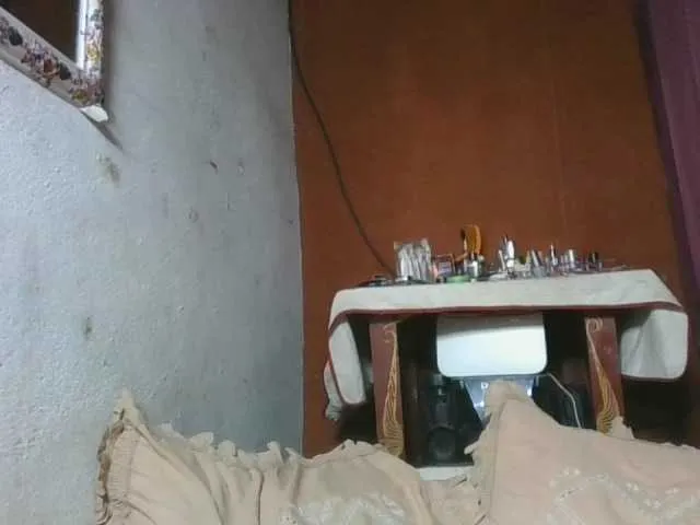 Live sex webcam photo for karamel-sexy #278171201