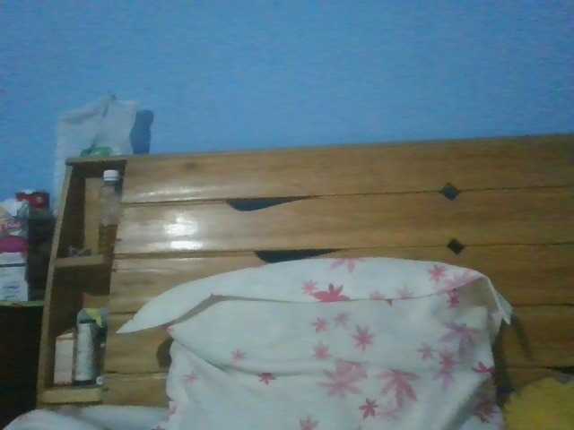 Live sex webcam photo for karamel-sexy #291934467