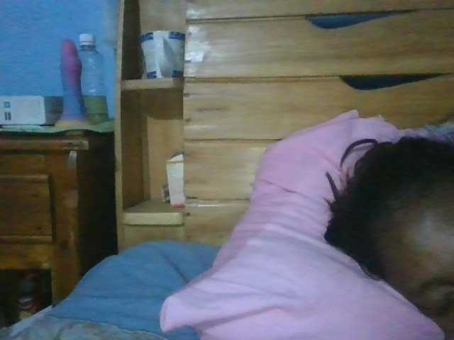 Live sex webcam photo for karamel-sexy #292004274