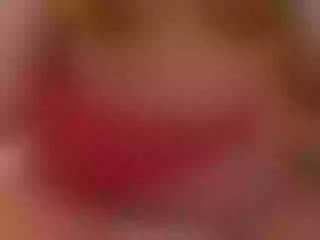 Live sex webcam photo for kareenaa #275630409