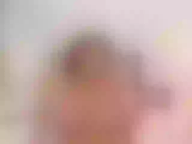 Live sex webcam photo for kareenaa #275688642