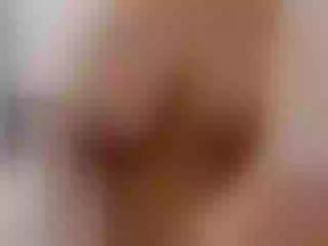 Live sex webcam photo for kareenaa #276078008
