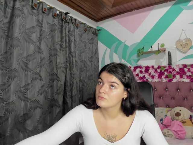 Live sex webcam photo for karely-angel #276540530