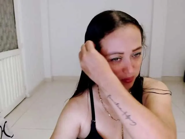 Live sex webcam photo for karensita-cute #276574846
