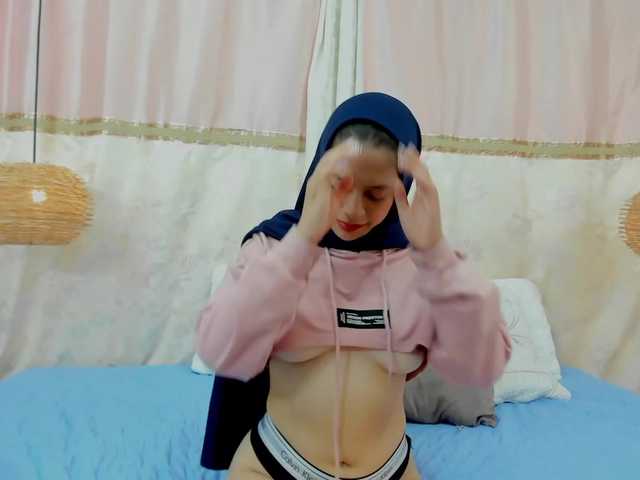 Live sex webcam photo for karimazidan #272499306