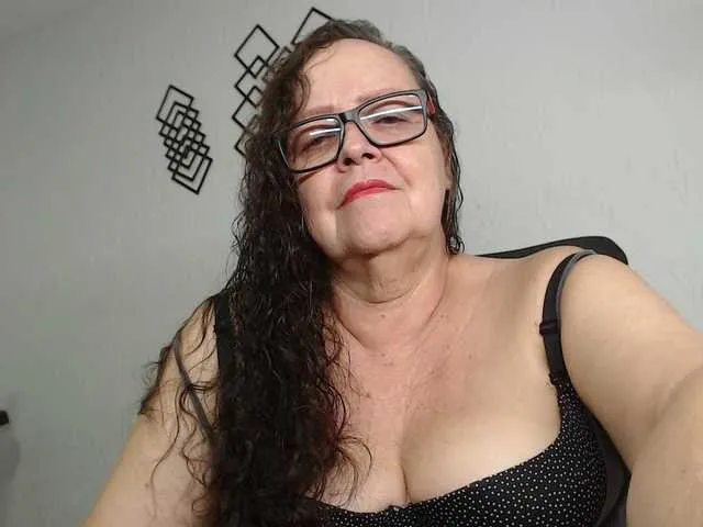 Live sex webcam photo for karime99 #290687562