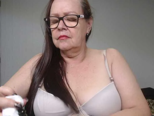 Live sex webcam photo for karime99 #292451259