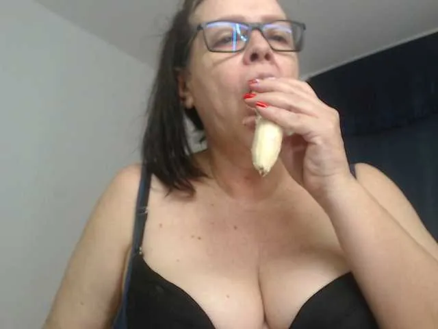 Live sex webcam photo for karime99 #293293194