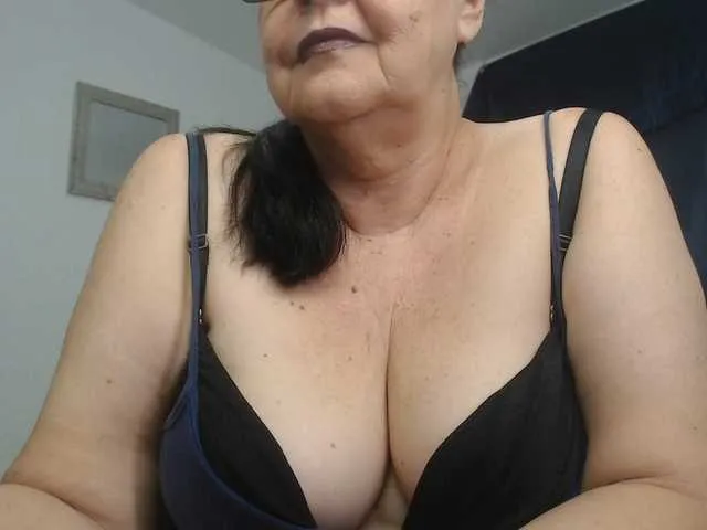 Live sex webcam photo for karime99 #293848771
