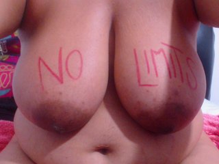 Live sex webcam photo for karimee #224232697