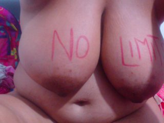 Live sex webcam photo for karimee #225571463