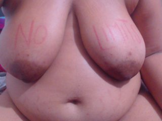 Live sex webcam photo for karimee #225575768