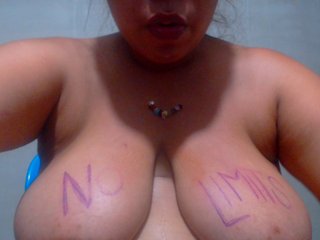 Live sex webcam photo for karimee #229688574