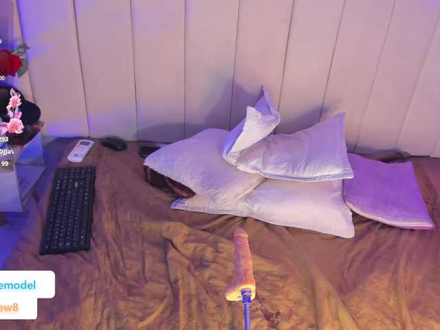 Live sex webcam photo for karimee #291762828