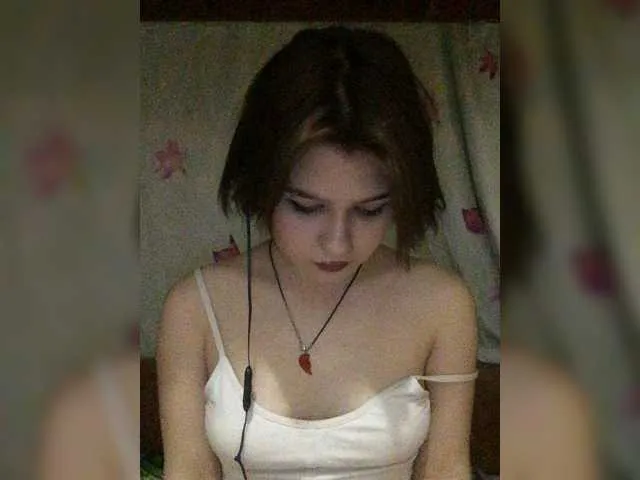 Live sex webcam photo for karin18-k #272476695