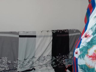 Live sex webcam photo for kariniawi #219124166