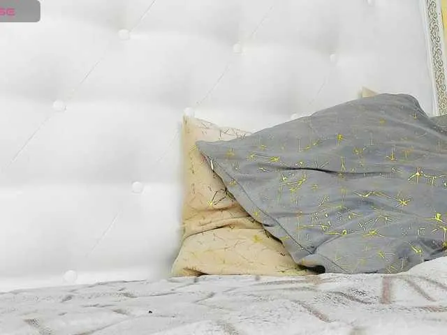 Live sex webcam photo for karissia-x #291434048