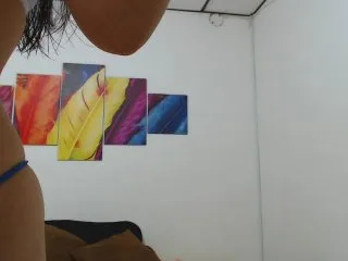 Live sex webcam photo for Karla-1 #158021875