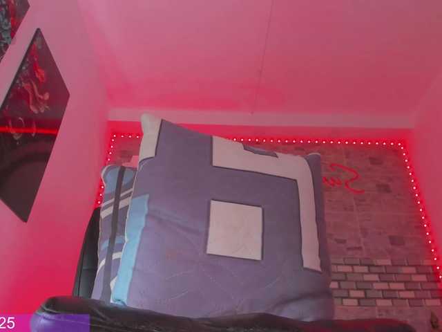 Live sex webcam photo for karla-ebony #290536239