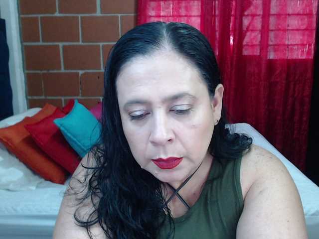 Live sex webcam photo for karla1977 #290402316